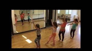'Danse orientale pour enfants'