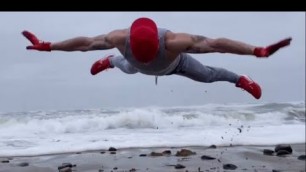 'Flying Push Ups Oregon Beach / Youtube #Shorts Fitness / Workout Outside / Fit Athletic Exercise Gym'