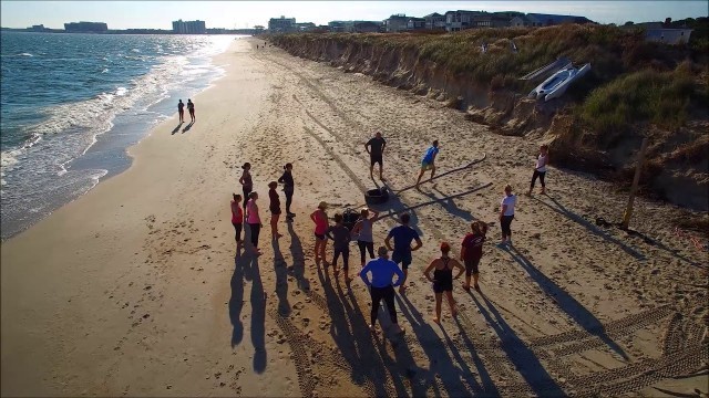 'iDeal Fitness Beach Workout'