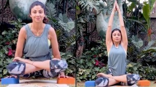 'Shilpa Shetty Kundra  Monday Morning Motivation Yoga'