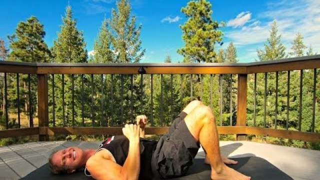 '10 Minute Beginner Core Workout - Sean Vigue'