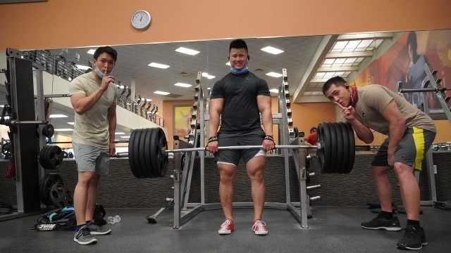 'DEADLIFTING AT LA FITNESS ALMOST GOT US KICKED OUT!!'