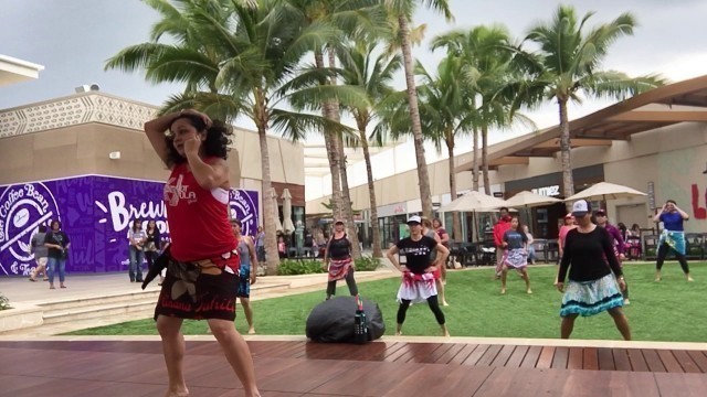 'HOT HULA fitness® with Nickie - Demo Legs & Abs Segment Ka Makana Ali\'i Kapolei, HI'