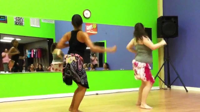 'Hot Hula fitness demo'