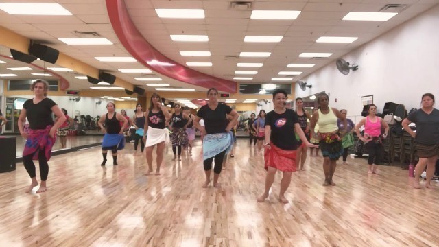 'HOT HULA fitness® with Nickie - Heartstrings Cool-Down'