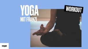 'WORKOUT | YOGA FLOW mit FRANZI'