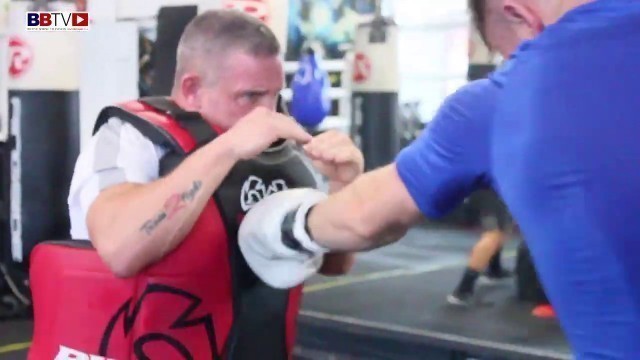 'ON FIRE! PHEONIX CAMP BACK IN THE GYM FOR BIG PUNCHING SESSION'