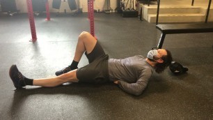 'McGill Curl Up | Born Fitness'