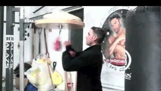 'Speed Bag Scissorhands FITNESS RX MAGAZINE Boxing MMA Training Workout Out'