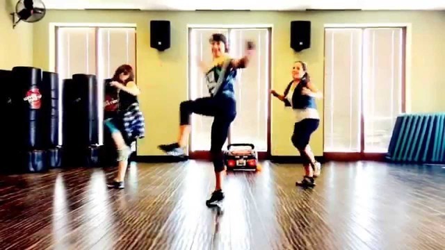 'ICE ICE BABY by Vanilla Ice/Dance Fitness-Hip Hop Choreo.by Vickie Griffith'