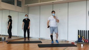 'Kurzhantel Workout mit Tobias und Franzi'