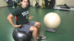 'How to Choose the Right Exercise Ball - Men\'s Health Minute'