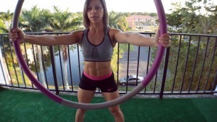 'hula hoop / Bambole / Female Fitness / Home Workout'