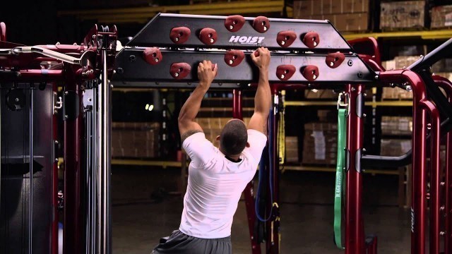 'How to perform ROCK TRAVEL - HOIST Fitness MotionCage Exercise'