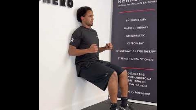 'Wall Row - exercise to engage the Latissimus Dorsi muscle'