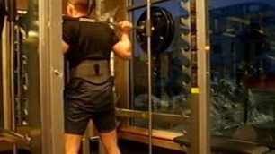 '325lbs 4 times deep squat on power rack'