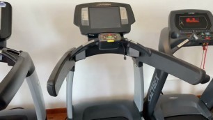 'Life Fitness 95t Engage Treadmill'