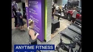'Car crashes into Anytime Fitness in California'