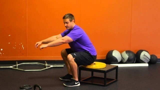 'How to Squat at Anytime Fitness Little Rock Part 1'