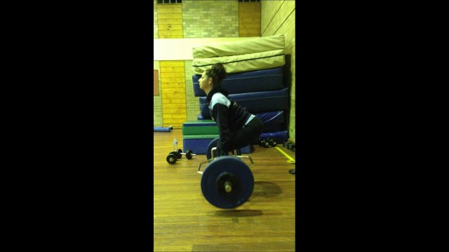 'Fit Chicks Club Kiama - Marnie\'s Trap Bar Deadlift'