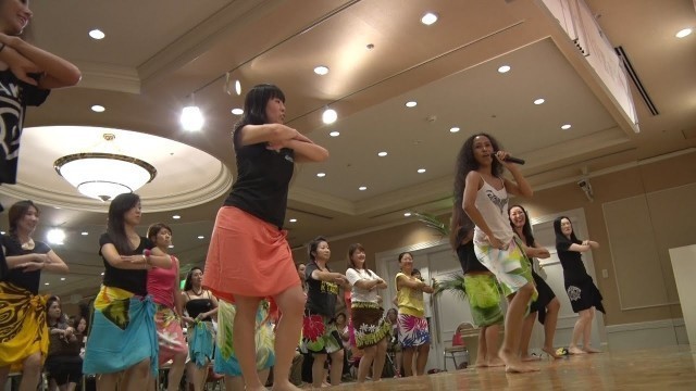 'Tahiti Body   Hot Hula fitness in Japan    Nangoku Resort Festa 2015'