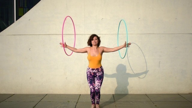 'Hula Hoop Workout Routine for Arms | Intermediate | Building Side Weave'