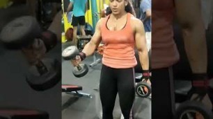 'Indian girl gym video#girls love fitness#beautiful girl gym workout#girl hard training in gym#short'