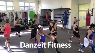 'Danzeit Fitness - Konga® fitness - Ernie Woo'