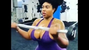 'Busty on fitness 
