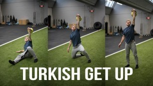 'Turkish Get Up - Functional Fitness | Tim Schröder'