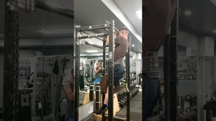 '#pulluppro #fitnessfaqs #weightedpullups #climbing.            80lbs for one!'