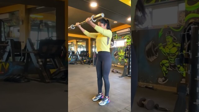 'Cute girl || Indian fitness girl || Indian fitness Club || #shorts'