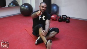 'Fitness zu Hause - Crunch mit angehobenen Beinen - mit Coach Seyit'