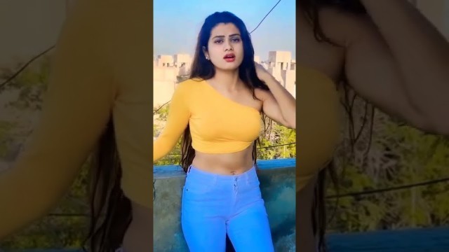 'Indian fitness model#shorts #youtubeshorts #viralshorts #indianmodels #fitnessshorts #reelsshorts'