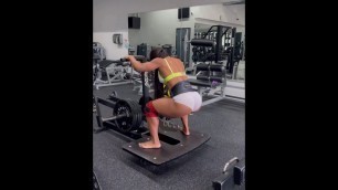 'Leg workout for mass - Hard Workout At Gym | YARISHNA AYALA | Brazilian fitness model'