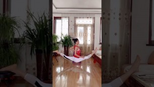 'Daily stretching! National Fitness #yoga#shorts#Chinese'