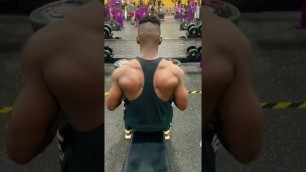 'This is why I left planet fitness( 75 lbs chest workout became too easy)'