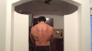 'IFBB Men\'s Physique Pro Posing practice - Rajiv Khanna (International Fitness Model )'