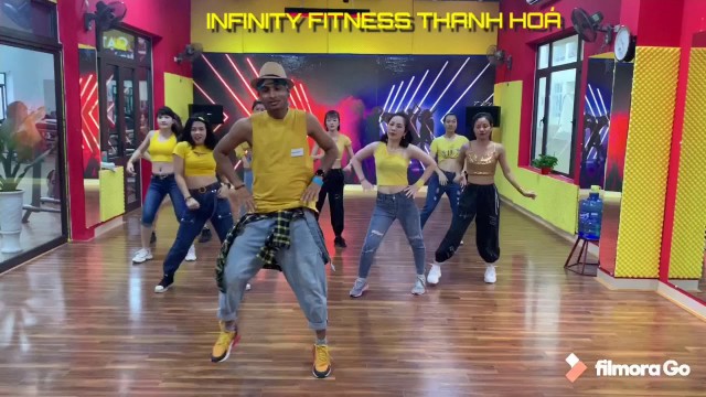 'Infinity/Cô Thuý/ Zumba by Master Saurabh Shamra/ Infinity Fitness Thanh Hoá'