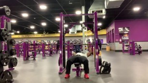 '5 Sets of Bench Press 115 Pounds Warm up-15 4x11 Planet Fitness'
