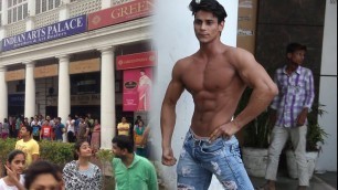 'Fitness Model Shirtless Workout In Public || FitManjeet'