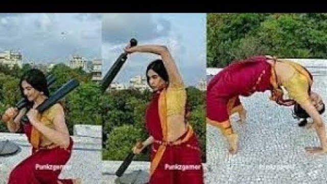 'Adah Sharma Hot Fitness video in Saree'
