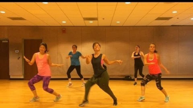 '\"HAPPY\" Pharrell - Dance Fitness Workout Valeo Club (Cardio Jive)'