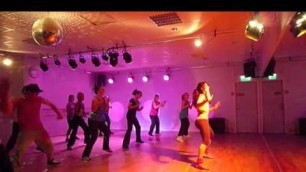 'Dance Fitness Warm Up 3 Toning \"We be hot\"'