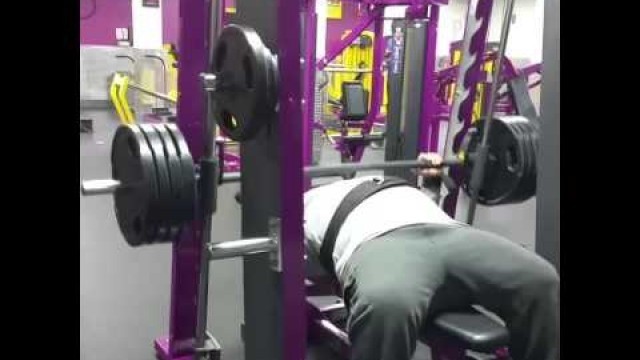 '385pds Bench press up in Planet Fitness  (Bushwick)'