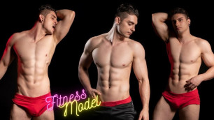 'FITNESS MODEL | Muscle Flexing and Posing'