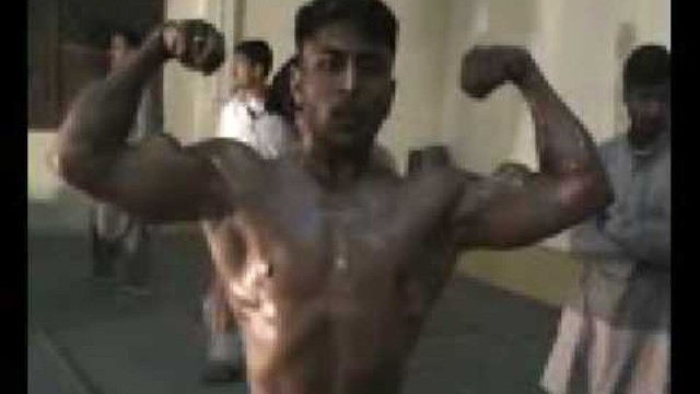 'Zeeshan goldmedalist 2008 from shapes gym'