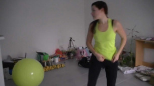 'Fitness Routine à la maison : HIIT à fond sur les abdominaux'