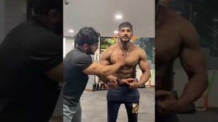 '❤️Tarun gill chest pose video ❤️ road to sheru classic competition 2021 ❤️'