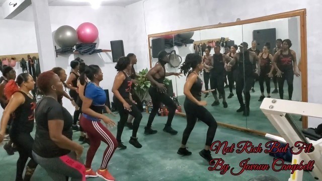 'AEROBICS ROUTINE  TO PROMOTE WEIGHT LOSS AT THE ENERGY FITNESS CENTER IN BROWN\'S TOWN ST.ANN'